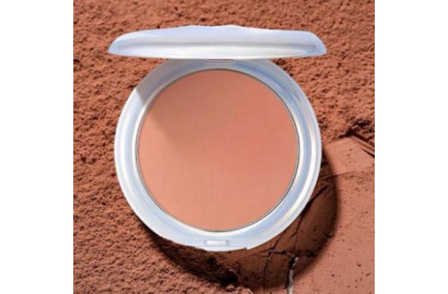 Cheek Pop Blush - menciptakan riasan halus dan alami